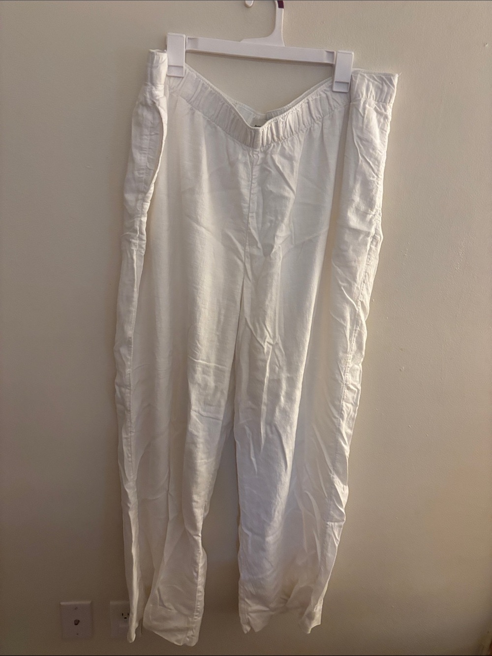 Abercrombie & Fitch White Wide-Leg Pants
